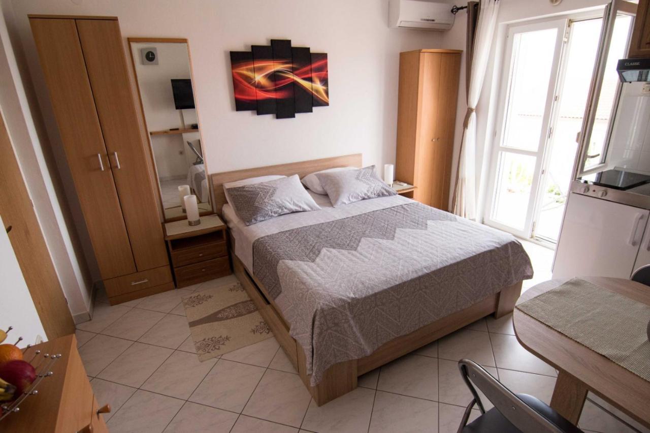 Studio Mali Raj Supetar Extérieur photo